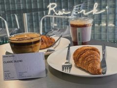 -RWORK·COFFEE(滨江店)
