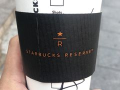 -星巴克臻选(青岛麦凯乐分店)