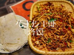 -百味地锅鸡(二店·财校分店)