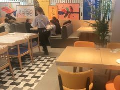 -菲滋意式餐厅(临海银泰店)