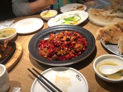 -宽鲜锅贴家常菜(永旺东部购物中心香港中路店)