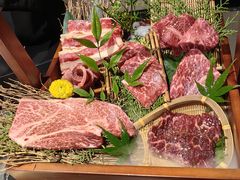 -山川小町·极番烧肉(新地假日广场店)