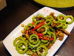 苦瓜烧肥肠-杨记隆府(汉街店)