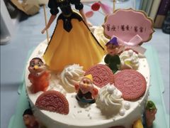 -维尔纳斯·生日蛋糕·动物奶油冰淇淋蛋糕(雨花店)