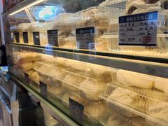 -白玉兰食品甜凤店(合生汇店)
