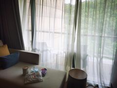 -上海佘山世茂艾美酒店