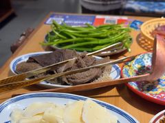 -洱火云南酸菜牛肉火锅(石景山当代商城店)