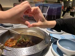 -左庭右院鲜牛肉火锅(金山万达店)