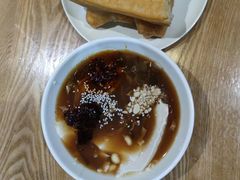 -三好食堂(煎饺·馄饨·肉饼米线·盛世广场店)