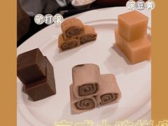 宫廷点心拼盘-羲和雅苑•北京烤鸭(陆家嘴中心店)
