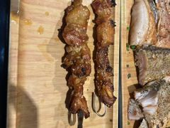 -乡村馕坑肉·烧烤·新疆菜·本地人更爱吃(阿勒泰首店)