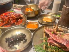 -草家酱蟹炭火烤肉店(珲春南路一店)