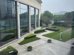 -南阳建业森林半岛假日酒店