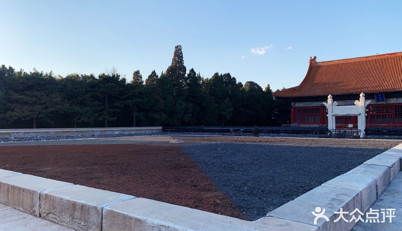 中山公园的五色土筒子河的夕阳西下你最喜欢哪个呢