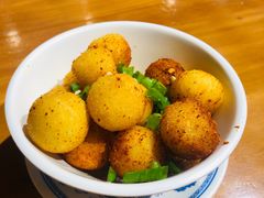 孜然小土豆-炉小二铜锅牛蛙•川湘菜(三里屯店)