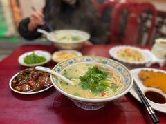 -金杨拉面王小吃面馆·牛三宝面·红烧牛肉粉