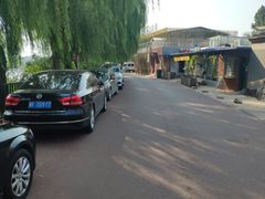 -亲兄弟真人CS团建拓展基地