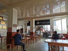 大堂-十二忠手拉面(中华路店)