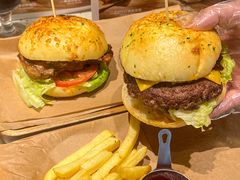 -必胜客(WOW中心城店)