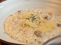 -MONICH牛排融合餐厅(和义大道购物中心店)