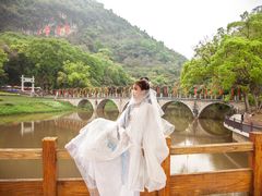 -宝晶宫旅游景区