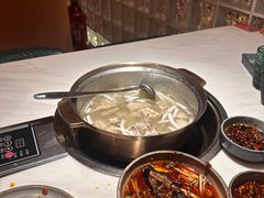 -喃喃椰·糟粕醋·椰子鸡火锅(七堡花园店)