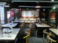 大堂-食潮汕头鲜牛馆(望京保利店)