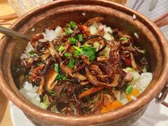 牛肝菌洋芋铜锅焖饭-山茶云南菜(中关村店)