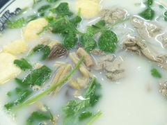 -鸭小妹鸭血粉丝(老门东店)