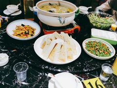 -一号渔港·宜昌肥鱼(东山店)