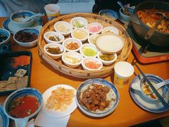 -包整·丝娃娃(一览甲秀楼风景店)