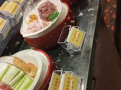 -万重锦·人文川菜馆(骡马市店)