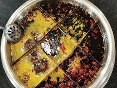 -邓莽子老火锅(中兴路总店)