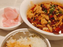 -渝是乎酸菜鱼(龙旗购物中心店)