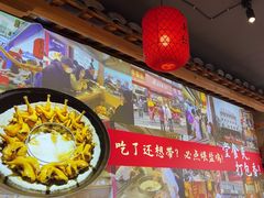 -头上红煨盐鸡·非遗院子餐厅