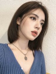 -变画·发型STUDIO