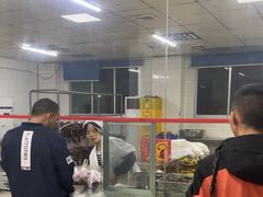 -金丹酱板鸭营业厅(紫缘路店)