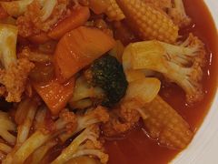 红烩素菜-小白桦西餐厅