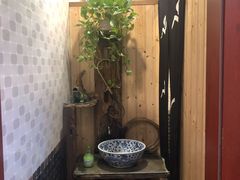 -东馆和天下特色餐饮(工农店)