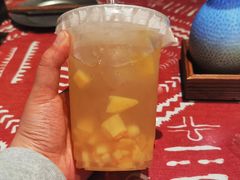 大理酸木瓜恋上山茶花-云边嬢嬢·云南野料现摏火锅