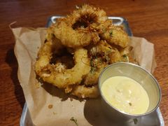 酥炸鱿鱼圈附大蒜蛋黄酱-卡朋厨房(289艺术园区店)