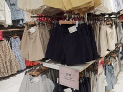 -优衣库(北京万柳华联购物中心店)