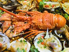 -东记炭炉·海鲜鸡煲(龙华店)