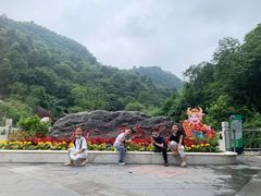 -黔灵山公园-南门售票处
