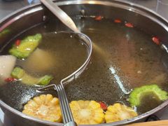 -官塘陈记鱼生·潮汕砂锅粥·牛肉火锅(潮枫路总店)