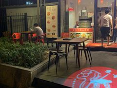 -京尊烤鸭店JINGZUN(春秀路店)