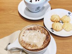 -ZING COFFEE 镜咖啡