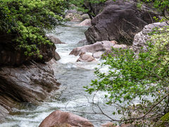 -鄣山大峡谷