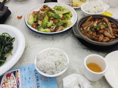 -巨元河鲜酒楼·清远特色菜名店(英德店)
