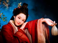 -九月鹰飞汉服摄影工作室